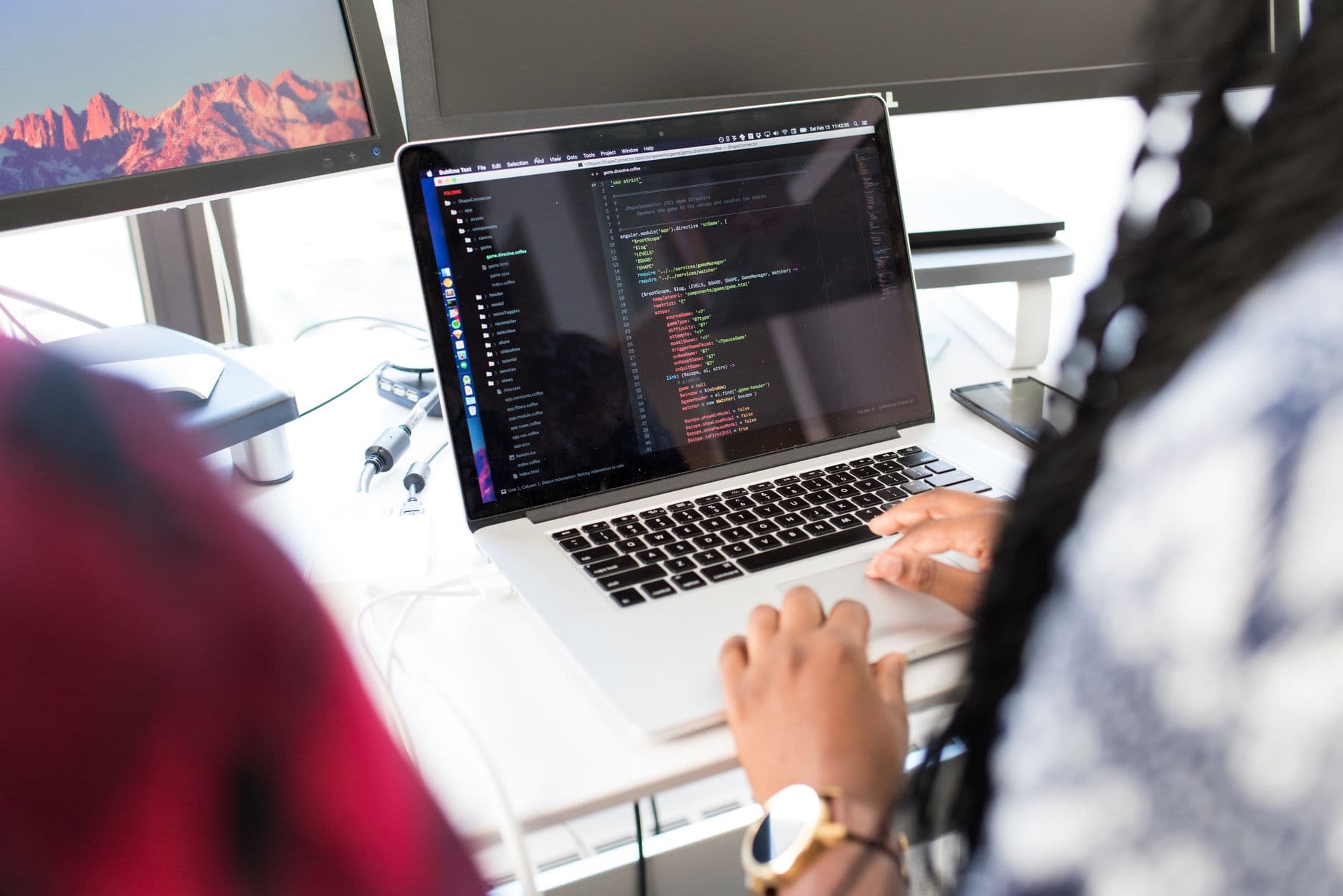 Red Flags to Watch Out for When Outsourcing Software Development